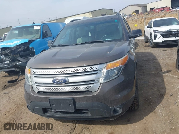 2015 Ford Explorer XLT with VIN 1FM5K8D85FGA50239, listed as a IAAI auction lot 41810692 with 120,497 mi miles and . Bid and sale history available at carsss.com. Image 12.