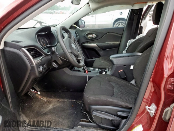 2020 Jeep Cherokee Latitude with VIN 1C4PJLCBXLD548174, listed as a Copart auction lot 53548805 with 90,578 mi miles and Salvage title. Bid and sale history available at DreamBid. Image 7.