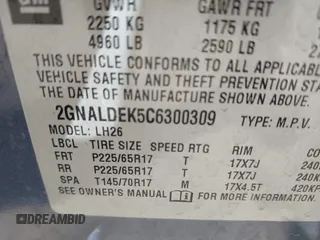 2012 Chevrolet Equinox LT w/1LT with VIN 2GNALDEK5C6300309, listed as a IAAI auction lot 41925197 with 117,922 mi miles. Bid and sale history available at carsss.com. Image 9.