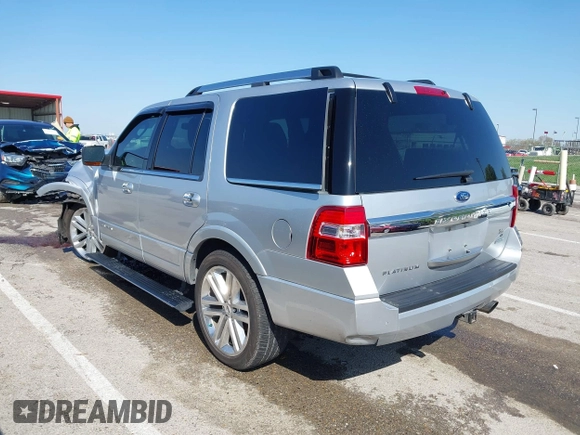 2016 Ford Expedition Platinum z VIN 1FMJU1MT8GEF08065, wystawiony jako IAAI lot #41948186 z przebiegiem 65 969 mil mil oraz . Historia ofert i sprzedaży dostępna na DreamBid. Obrazek 3.