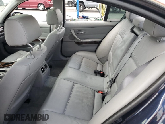 2010 BMW 3 Series 335i xDrive with VIN WBAPL3C59AA407936, listed as a Copart auction lot 70455304 with 89,675 mi miles and Salvage title. Bid and sale history available at DreamBid. Image 10.