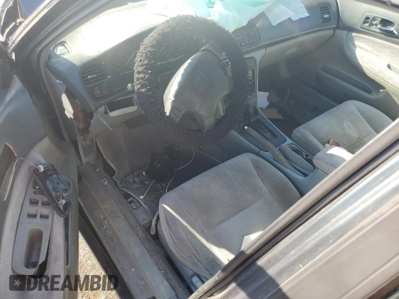 1997 Honda Accord LX with VIN JHMCD5632VC019055, listed as a Copart auction lot 49426185 with 266,837 mi miles and Salvage Title. Bid and sale history available at carsss.com. Image 8.