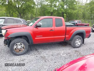 2011 Toyota Tacoma z VIN 5TFUX4EN8BX004834, wystawiony jako IAAI lot #42439354 z przebiegiem 130 974 mil mil oraz . Historia ofert i sprzedaży dostępna na DreamBid. Obrazek 14.