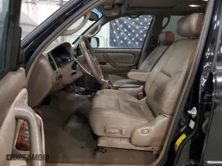 2003 Toyota Sequoia Limited with VIN 5TDBT48AX3S182196, listed as a Copart auction lot 49801215 with 248,915 mi miles and Clean Title. Bid and sale history available at carsss.com. Image 7.