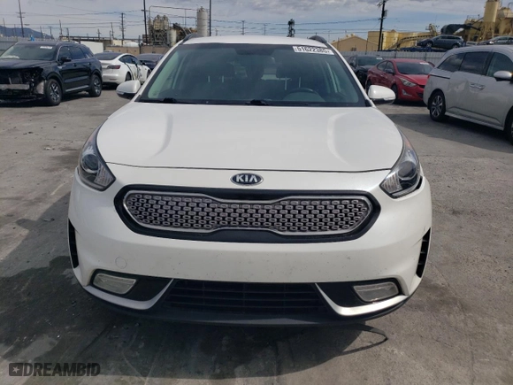 2017 Kia Niro EX with VIN KNDCC3LC4H5045209, listed as a Copart auction lot 51622385 with 184,672 mi miles and Clean Title. Bid and sale history available at carsss.com. Image 5.