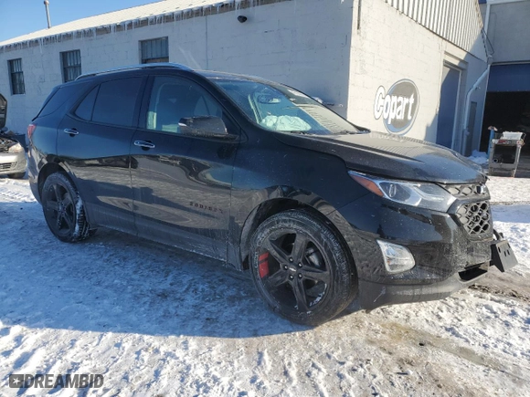 2021 Chevrolet Equinox Premier with VIN 2GNAXNEV6M6104661, listed as a Copart auction lot 42108695 with 26,086 mi miles and Salvage Title. Bid and sale history available at carsss.com. Image 4.
