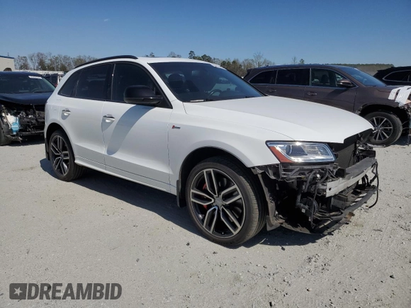2017 Audi SQ5 Premium Plus z VIN WA1CCAFP1HA044328, wystawiony jako Copart lot #50638465 z przebiegiem 85 512 mil mil oraz Szkoda całkowita • Salvage title. Historia ofert i sprzedaży dostępna na DreamBid. Obrazek 4.