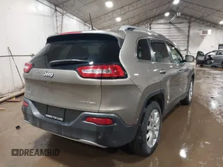 2017 Jeep Cherokee Limited with VIN 1C4PJMDB4HW543830, listed as a IAAI auction lot 41498692 with 115,720 mi miles and . Bid and sale history available at DreamBid. Image 4.