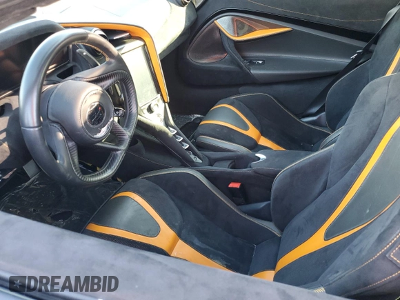 2018 McLaren 720S z VIN SBM14DCA4JW001162, wystawiony jako Copart lot #77478504 z przebiegiem Nie podano mil oraz Tytuł czysty. Historia ofert i sprzedaży dostępna na DreamBid. Obrazek 7.