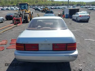 1990 Lexus LS z VIN JT8UF11E7L0009779, wystawiony jako IAAI lot #42161144 z przebiegiem 180 032 mil mil oraz . Historia ofert i sprzedaży dostępna na DreamBid. Obrazek 16.