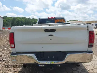 2015 Ram 1500 Tradesman with VIN 3C6JR6DTXFG604149, listed as a IAAI auction lot 42431921 with 276,381 mi miles and . Bid and sale history available at DreamBid. Image 6.