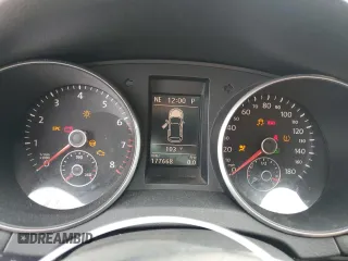 2010 Volkswagen GTI z VIN WVWHV7AJ9AW247214, wystawiony jako Copart lot #60152914 z przebiegiem 177 668 mil mil oraz Szkoda całkowita • Salvage title. Historia ofert i sprzedaży dostępna na DreamBid. Obrazek 9.