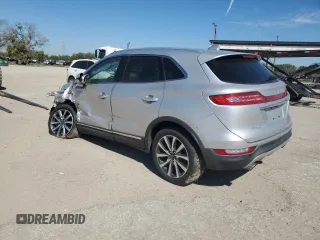 2019 Lincoln MKC Reserve z VIN 5LMCJ3D94KUL09107, wystawiony jako Copart lot #48595095 z przebiegiem 27 502 mil mil oraz Szkody całkowita. Historia ofert i sprzedaży dostępna na DreamBid. Obrazek 2.