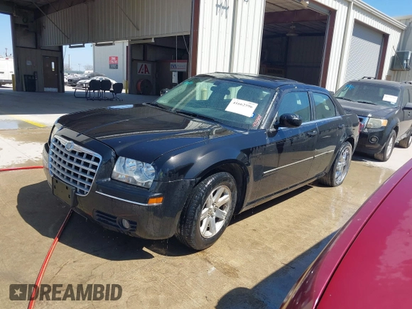 2006 Chrysler 300 Touring with VIN 2C3KA53G46H435401, listed as a IAAI auction lot 41662596 with 205,503 mi miles and . Bid and sale history available at DreamBid. Image 2.