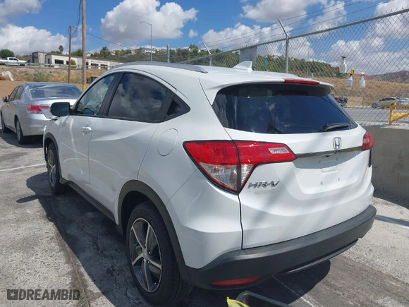 2021 Honda HR-V EX-L with VIN 3CZRU5H74MM729271, listed as a IAAI auction lot 40338500 with 13,661 mi miles. Bid and sale history available at carsss.com. Image 3.