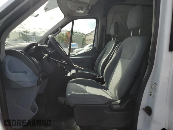 2015 Ford Transit Cargo z VIN 1FTNR2CM2FKB04458, wystawiony jako Copart lot #60609965 z przebiegiem 244 850 mil mil oraz Czysty tytuł • Clean title. Historia ofert i sprzedaży dostępna na DreamBid. Obrazek 7.