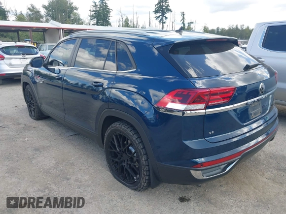 2020 Volkswagen Atlas with VIN 1V21C2CAXLC213034, listed as a IAAI auction lot 42649872 with 72,564 mi miles and . Bid and sale history available at DreamBid. Image 3.