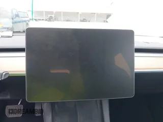 2022 Tesla Model 3 Long Range z VIN 5YJ3E1EB2NF246443, wystawiony jako IAAI lot #42179219 z przebiegiem Nie podano mil oraz . Historia ofert i sprzedaży dostępna na DreamBid. Obrazek 18.