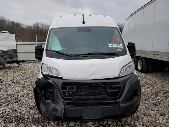 2023 Ram ProMaster Cargo with VIN 3C6MRVJG8PE506829, listed as a Copart auction lot 55868065 with 52,342 mi miles and Clean Title. Bid and sale history available at DreamBid. Image 5.