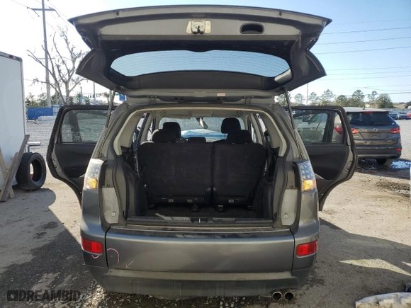2007 Mitsubishi Outlander ES with VIN JA4MS31X37Z013530, listed as a Copart auction lot 44783285 with 177,357 mi miles and Salvage Title. Bid and sale history available at carsss.com. Image 6.