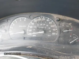 2001 Ford Ranger XL with VIN 1FTYR10C21PA20994, listed as a IAAI auction lot 42135738 with 176,913 mi miles. Bid and sale history available at carsss.com. Image 7.