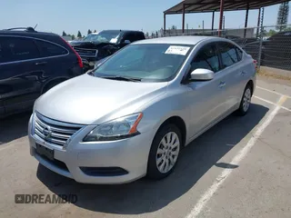 2015 Nissan Sentra SL z VIN 3N1AB7AP7FY325233, wystawiony jako IAAI lot #42431938 z przebiegiem 137 768 mil mil oraz . Historia ofert i sprzedaży dostępna na DreamBid. Obrazek 2.