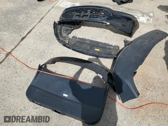 2022 Ford Escape SE Hybrid с VIN 1FMCU9BZ7NUB07074, выставлен на аукционе Copart как лот 54580975 с пробегом 81 673 миль миль и Списание • Salvage title. История ставок и продаж доступна на DreamBid. Изображение 13.
