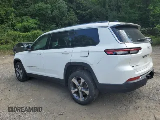 2023 Jeep Grand Cherokee Limited with VIN 1C4RJKBG3P8768612, listed as a Copart auction lot 62857145 with 23,303 mi miles and Salvage title. Bid and sale history available at DreamBid. Image 2.