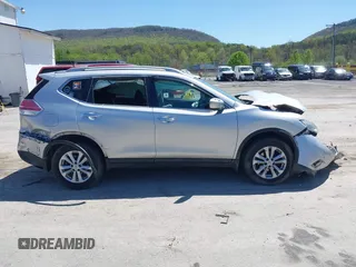 2015 Nissan Rogue SL with VIN 5N1AT2MVXFC753132, listed as a IAAI auction lot 42128483 with 90,030 mi miles and . Bid and sale history available at carsss.com. Image 13.