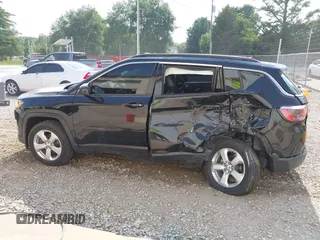 2020 Jeep Compass Latitude с VIN 3C4NJDBB5LT130257, выставлен на аукционе IAAI как лот 42405146 с пробегом 45 429 миль миль и . История ставок и продаж доступна на DreamBid. Изображение 6.