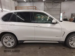 2016 BMW X5 xDrive40e with VIN 5UXKT0C50G0S77165, listed as a IAAI auction lot 40688779 with 110,317 mi miles and . Bid and sale history available at carsss.com. Image 14.