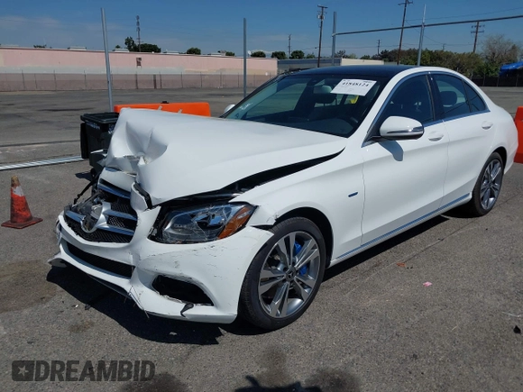 2017 Mercedes-Benz C 350e with VIN 55SWF4HB8HU219807, listed as a IAAI auction lot 41848124 with 43,207 mi miles and . Bid and sale history available at DreamBid. Image 17.