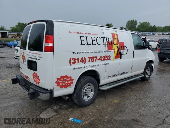 2022 Chevrolet Express Cargo with VIN 1GCWGAFP1N1177920, listed as a Copart auction lot 55304995 with 42,656 mi miles and Salvage title. Bid and sale history available at DreamBid. Image 3.