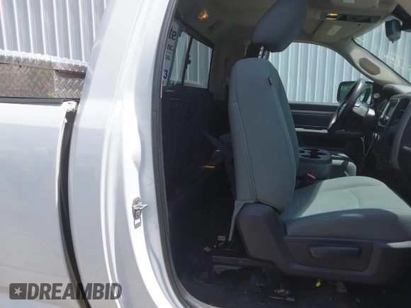 2015 Ram 1500 Tradesman with VIN 3C6JR6DTXFG604149, listed as a IAAI auction lot 42431921 with 276,381 mi miles and . Bid and sale history available at DreamBid. Image 8.