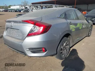 2018 Honda Civic EX z VIN 2HGFC2F73JH549076, wystawiony jako IAAI lot #42066149 z przebiegiem 48 623 mil mil oraz . Historia ofert i sprzedaży dostępna na DreamBid. Obrazek 4.
