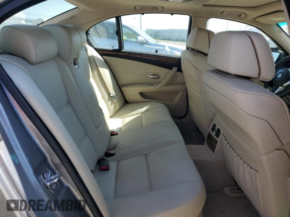 2008 BMW 5 Series 550i with VIN WBANW53598CT51425, listed as a Copart auction lot 54064475 with 124,391 mi miles and Clean Title. Bid and sale history available at carsss.com. Image 10.
