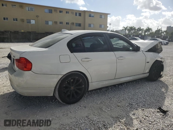 2011 BMW 3 Series 328i with VIN WBAPH7G54BNN06015, listed as a Copart auction lot 45019305 with 0 mi miles and Salvage Title. Bid and sale history available at carsss.com. Image 3.