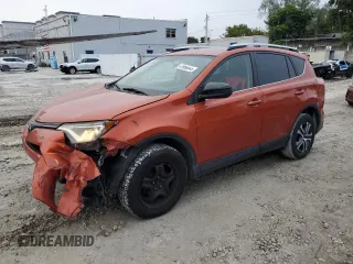 2016 Toyota RAV4 LE with VIN JTMZFREV9GD091819, listed as a Copart auction lot 41958845 with 192,821 mi miles and Salvage Title. Bid and sale history available at carsss.com. Image 1.