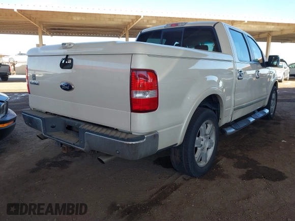 2008 Ford F-150 XLT z VIN 1FTPW12V48FB14779, wystawiony jako IAAI lot #41382815 z przebiegiem 207 483 mil mil oraz . Historia ofert i sprzedaży dostępna na DreamBid. Obrazek 4.