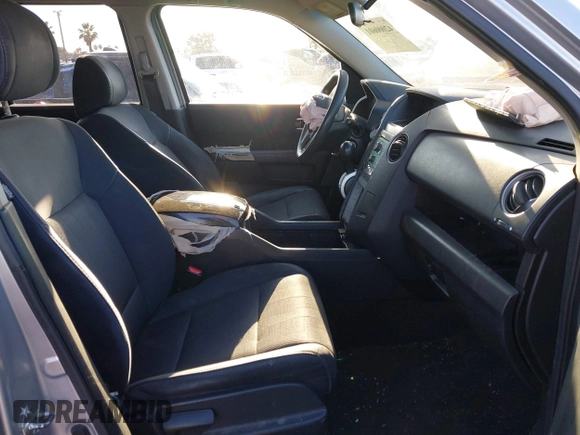 2011 Honda Pilot EX with VIN 5FNYF3H41BB018182, listed as a IAAI auction lot 42000601 with 152,912 mi miles and . Bid and sale history available at carsss.com. Image 5.