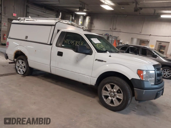 2013 Ford F-150 XL with VIN 1FTMF1CM0DKD73831, listed as a IAAI auction lot 42045838 with 249,295 mi miles and . Bid and sale history available at carsss.com. Image 1.