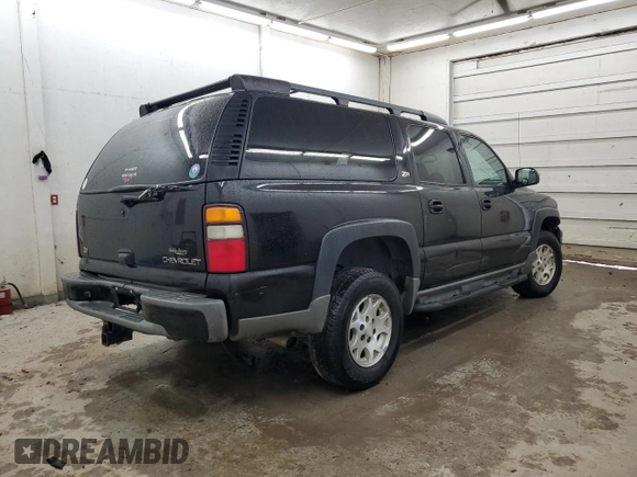 2004 Chevrolet Suburban LS with VIN 3GNFK16Z64G170047, listed as a Copart auction lot 47558715 with 354,802 mi miles and Salvage Title. Bid and sale history available at carsss.com. Image 3.