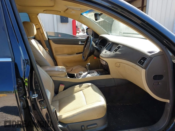 2011 Hyundai Genesis with VIN KMHGC4DFXBU141791, listed as a IAAI auction lot 41903276 with 215,161 mi miles and . Bid and sale history available at DreamBid. Image 5.