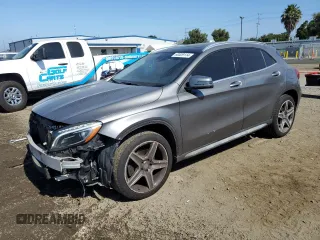 2015 Mercedes-Benz GLA 250 z VIN WDCTG4EB3FJ127039, wystawiony jako Copart lot #60529114 z przebiegiem 99 674 mil mil oraz Szkoda całkowita • Salvage title. Historia ofert i sprzedaży dostępna na DreamBid. Obrazek 1.