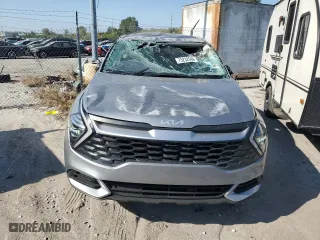 2024 Kia Sportage Hybrid LX with VIN KNDPUCDG8R7126932, listed as a Copart auction lot 75232944 with 10,687 mi miles and Salvage Title. Bid and sale history available at carsss.com. Image 5.