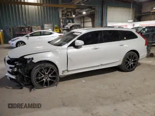 2018 Volvo V90 z VIN YV4A22NL3J1024279, wystawiony jako Copart lot #41857145 z przebiegiem 62 488 mil mil oraz Szkody całkowita. Historia ofert i sprzedaży dostępna na DreamBid. Obrazek 1.