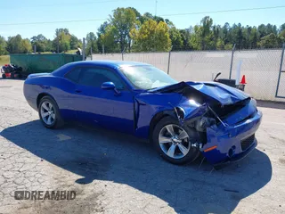 2019 Dodge Challenger SXT z VIN 2C3CDZAG7KH731190, wystawiony jako IAAI lot #40639359 z przebiegiem 124 887 mil mil oraz . Historia ofert i sprzedaży dostępna na DreamBid. Obrazek 1.