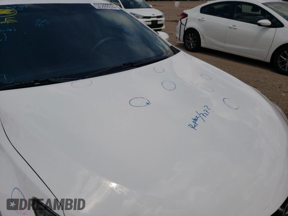 2015 Toyota Camry XLE with VIN 4T1BF1FK7FU110613, listed as a Copart auction lot 49833392 with 103,115 mi miles and Clean Title. Bid and sale history available at DreamBid. Image 9.