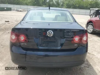 2010 Volkswagen Jetta Limited Edition with VIN 3VWAX7AJ8AM152734, listed as a Copart auction lot 58583775 with 122,734 mi miles and Non repairable. Bid and sale history available at DreamBid. Image 6.