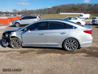 2016 Hyundai Sonata 2.4L Sport with VIN 5NPE34AF8GH265222, listed as a IAAI auction lot 41698098 with 114,805 mi miles. Bid and sale history available at carsss.com. Image 14.